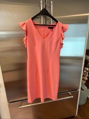 Women’s pink ruffle sleeve dress